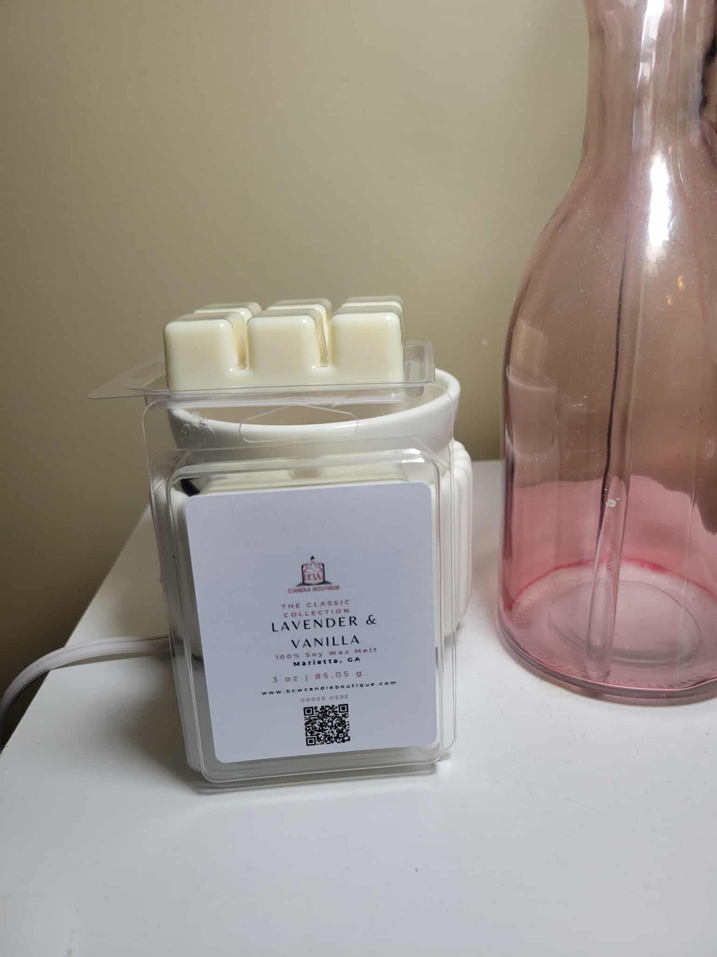 Natural Soy Wax Melts "Lavender & Vanilla" -3 oz.