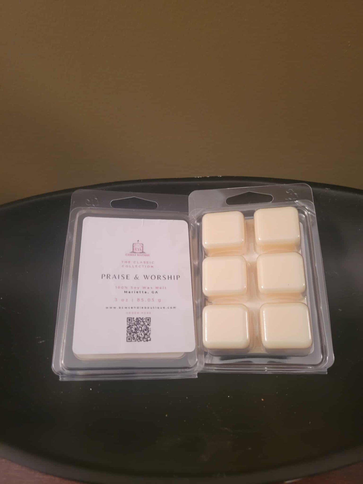 Natural Soy Wax Melts "Praise and Worship" -3 oz.