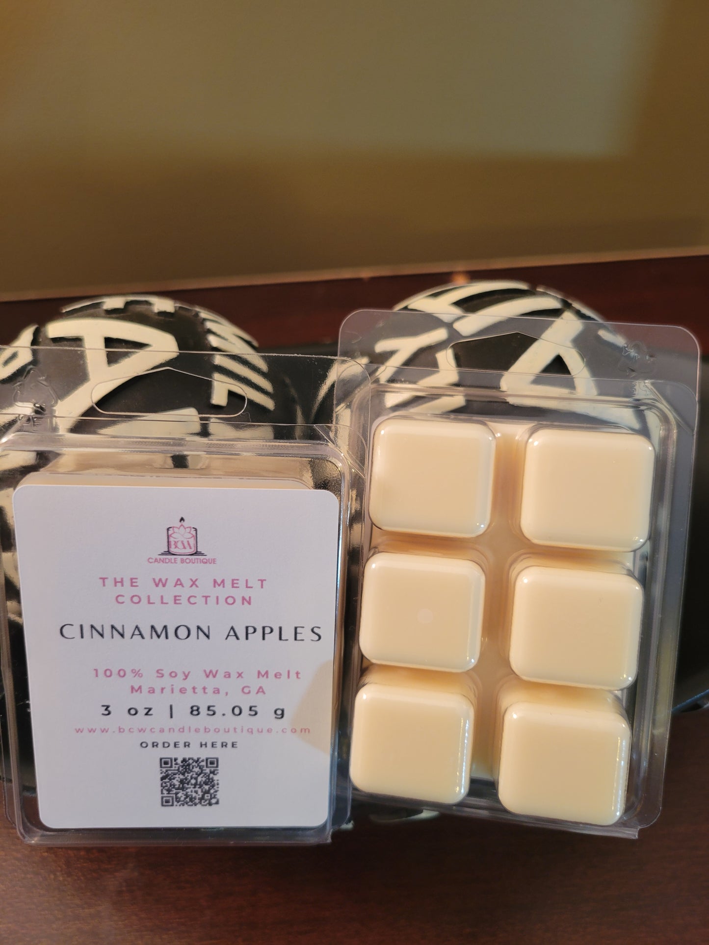 Natural Soy Wax Melts "Cinnamon Apple" -3 oz.