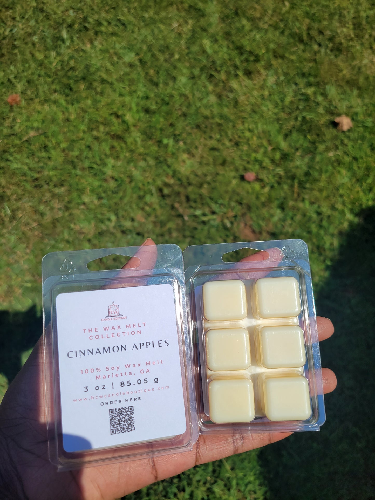 Natural Soy Wax Melts "Cinnamon Apple" -3 oz.